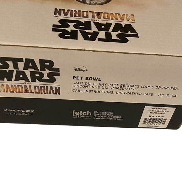 STAR WARS THE MANDALORIAN PET BOWL 3.5 Cups-28 OZ. GREAT GIFT IDEA! Host Pic!!!! - Picture 4 of 4